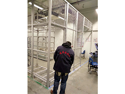 铝合金围栏专卖店-沈阳顺益德铝业提供有质量的铝合金围栏