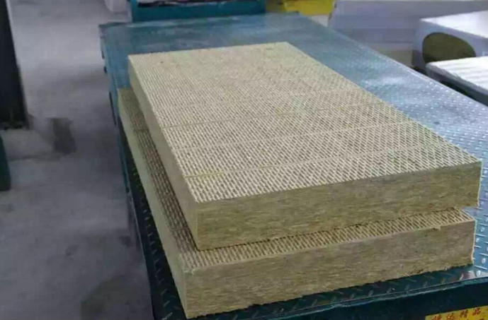 金海燕化工建材优质的岩棉新品上市_北京岩棉板
