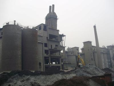 陕西合格的烟囱水塔拆除公司，商洛水塔拆除公司