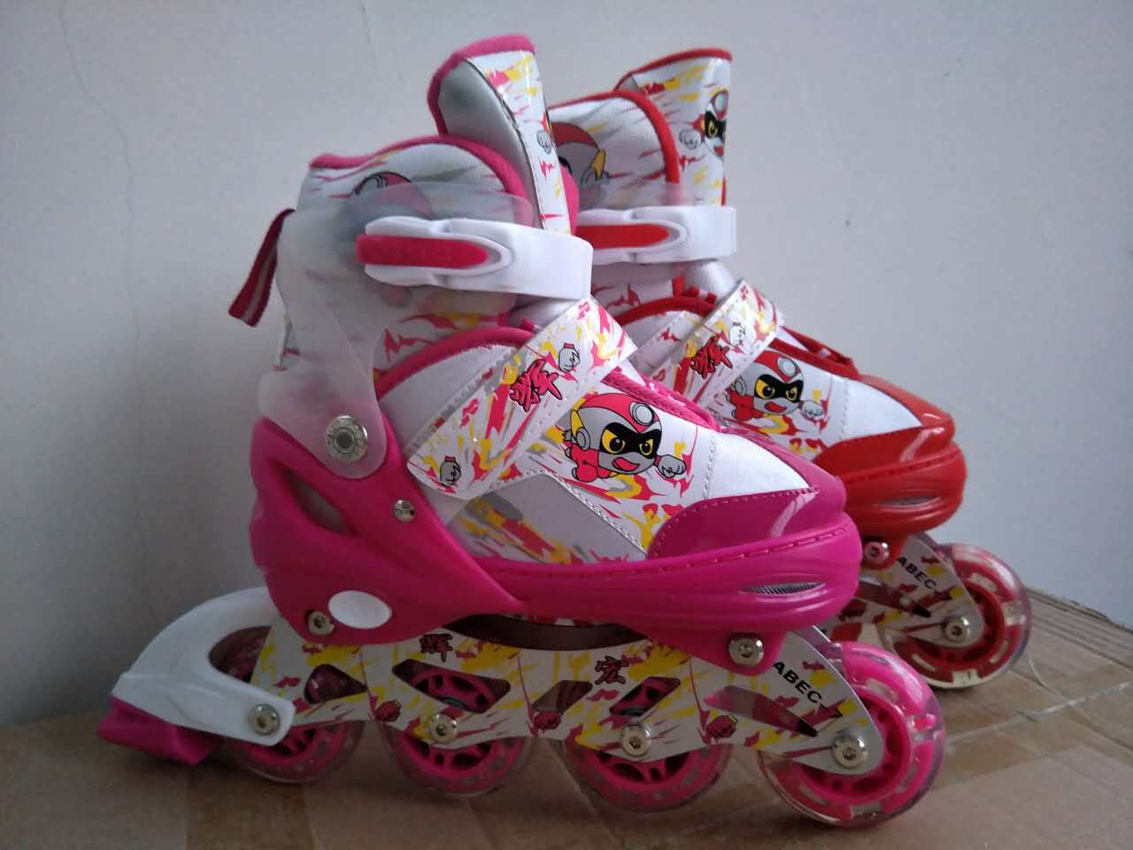 迪士尼儿童轮滑鞋 迪士尼轮滑鞋 迪士尼旱冰鞋 迪士尼溜冰鞋