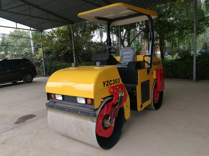 【厂家推荐】质量良好的YZC303型3吨压路机动态_售卖YZC303型3吨压路机