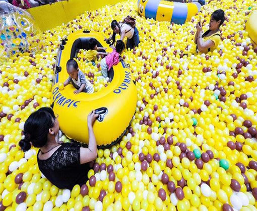 郑州百万球池供应商，海洋球批发