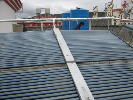 普洱工厂太阳能热水器出租提供