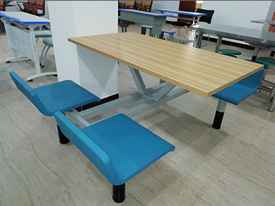 新疆学生食堂餐桌椅安装